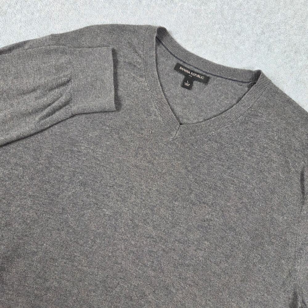 Banana Republic Mens Large Gray Lightweight V-neck Sweater